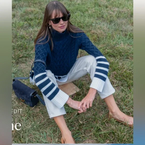 Tuckernuck Navy Striped Sankaty Cable Knit Chunky Nautical Sweater Size Large - Picture 13 of 13